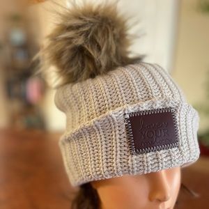 Love your melon hat!